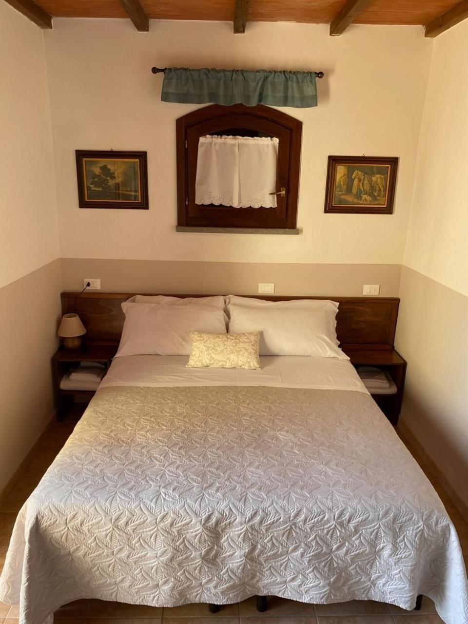 Agriturismo La Luciana Кастильоне-делла-Пеская Экстерьер фото