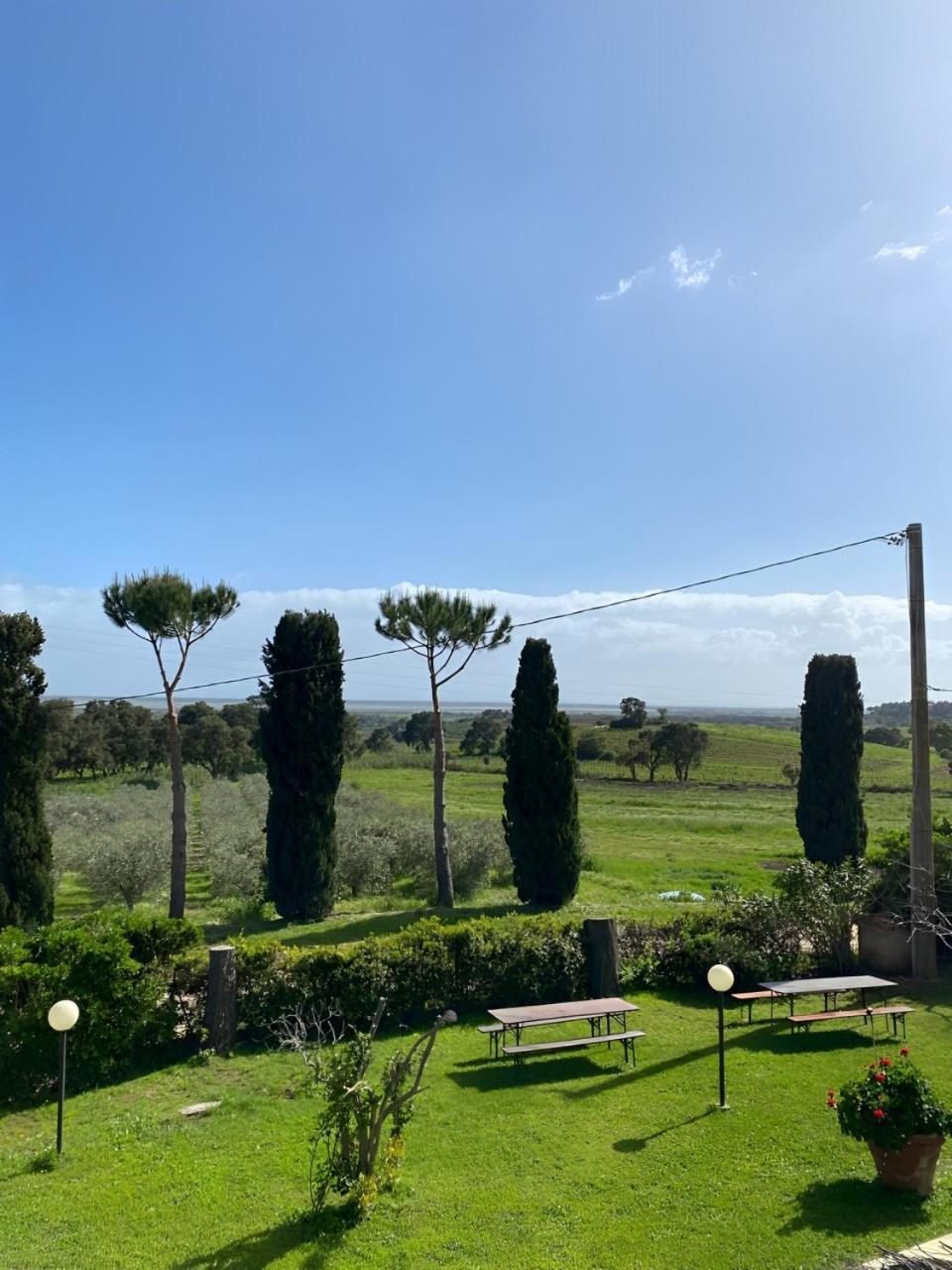 Agriturismo La Luciana Кастильоне-делла-Пеская Экстерьер фото